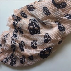 Alexander Mcqueen scarf